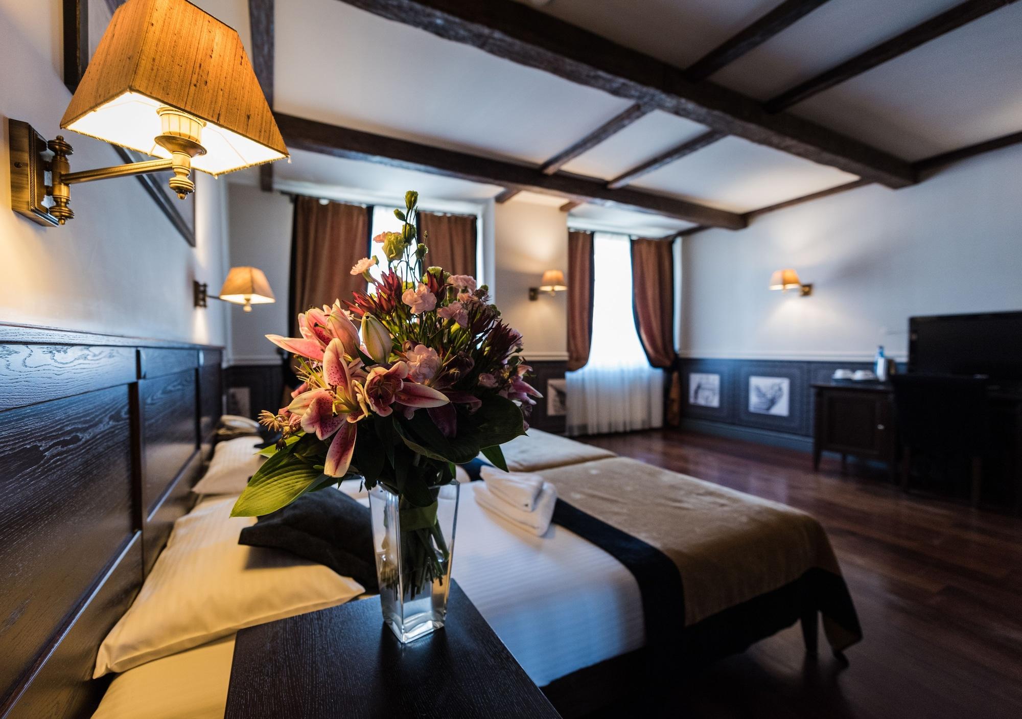 ฮอลแลนด์ เฮาส์ เรสซิเดนซ์ โอลด์ทาวน์ Aparthotel กดัญสก์ ภายนอก รูปภาพ