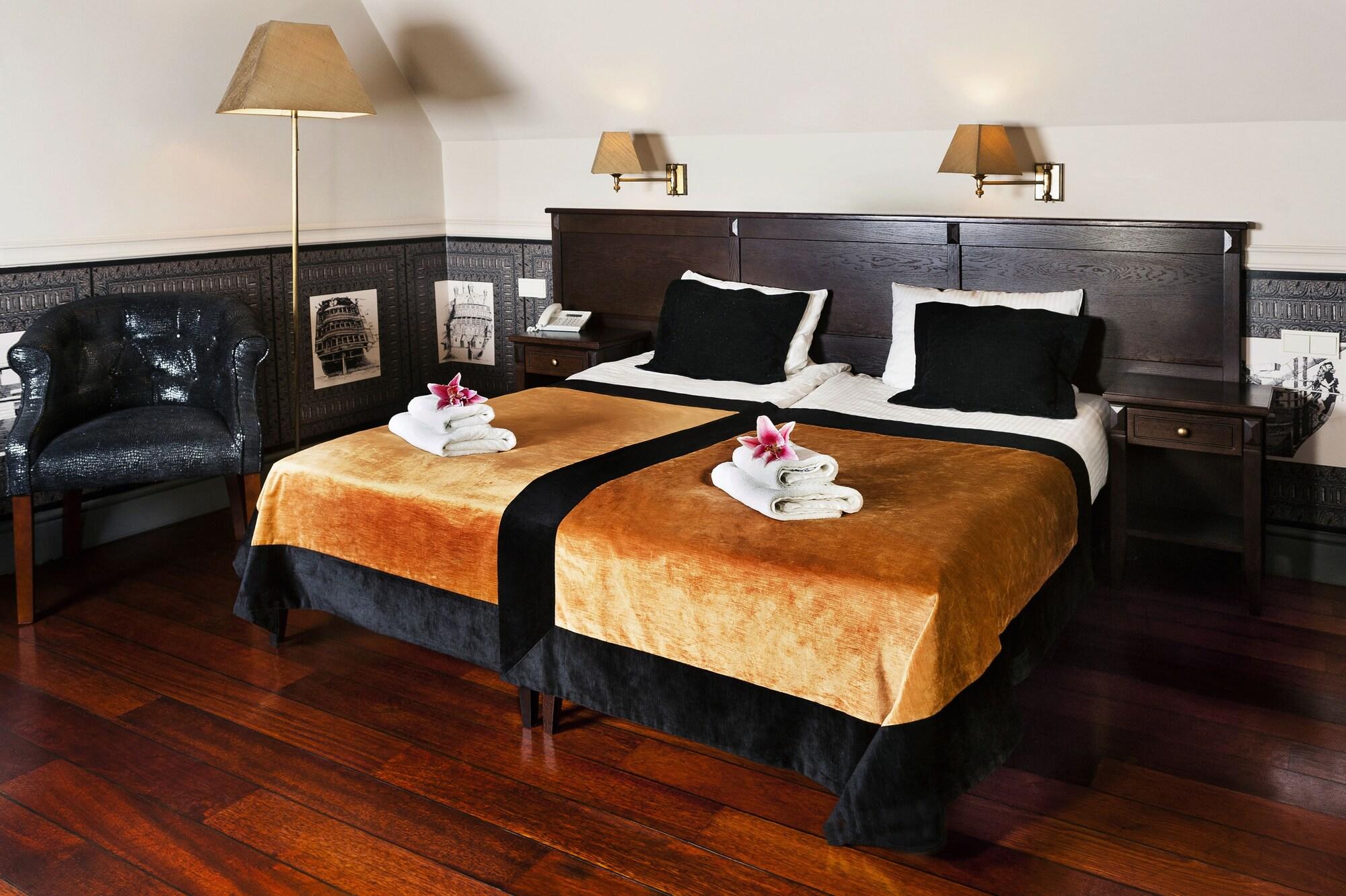 ฮอลแลนด์ เฮาส์ เรสซิเดนซ์ โอลด์ทาวน์ Aparthotel กดัญสก์ ภายนอก รูปภาพ