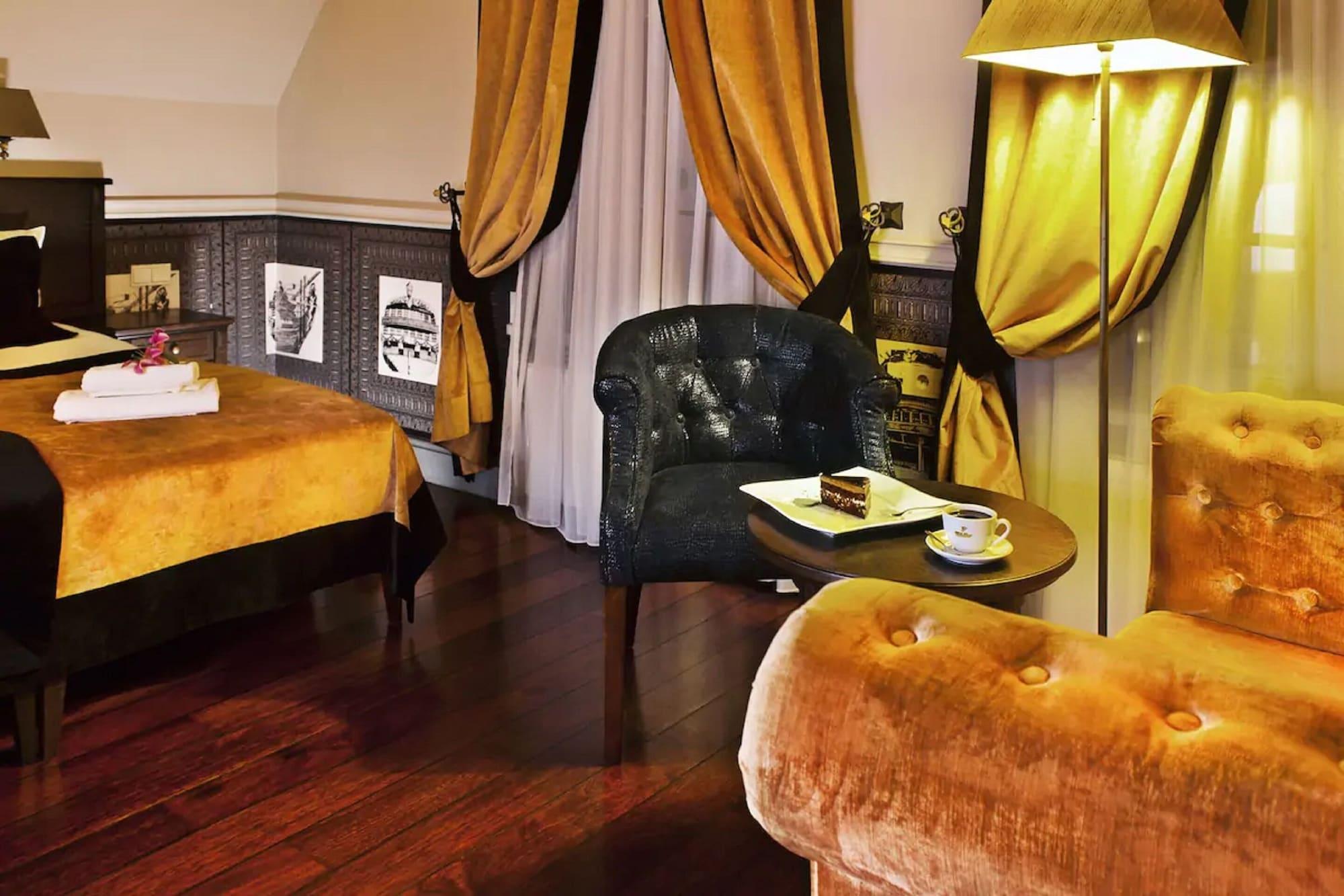 ฮอลแลนด์ เฮาส์ เรสซิเดนซ์ โอลด์ทาวน์ Aparthotel กดัญสก์ ภายนอก รูปภาพ