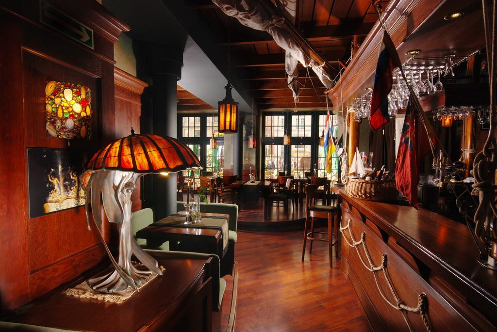 ฮอลแลนด์ เฮาส์ เรสซิเดนซ์ โอลด์ทาวน์ Aparthotel กดัญสก์ ร้านอาหาร รูปภาพ